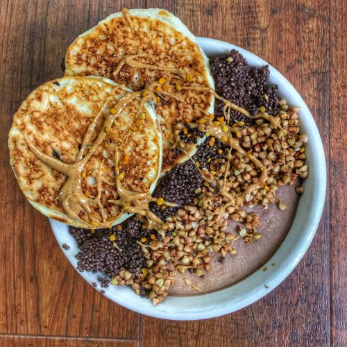 vegan chocolate coconut smoothie bowl