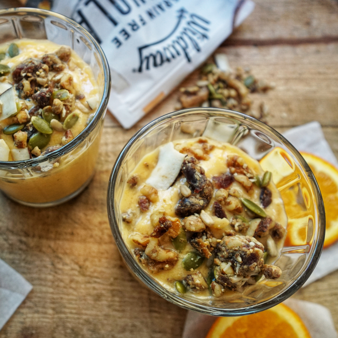 healthy banana mango smoothie
